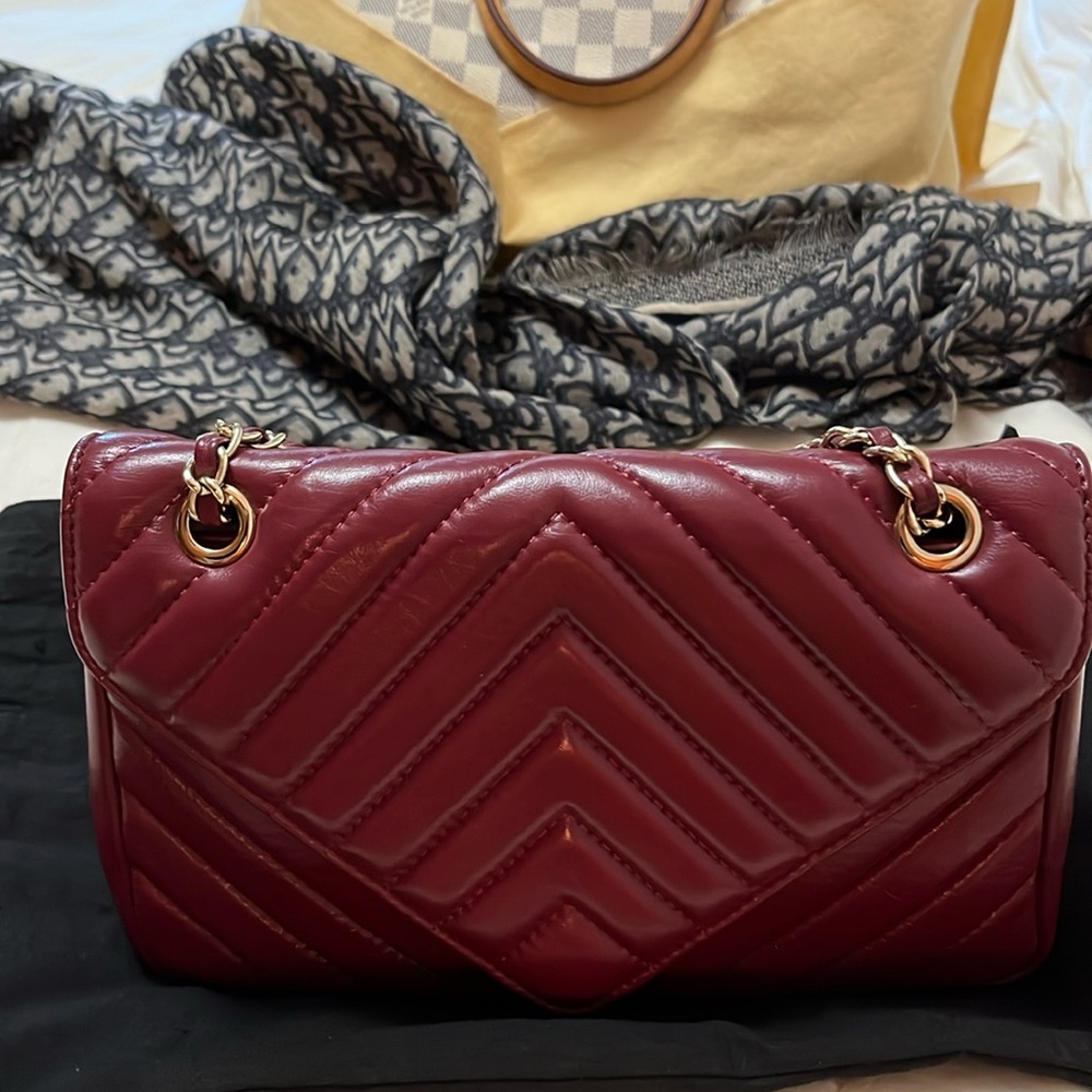 Gorgeous purse